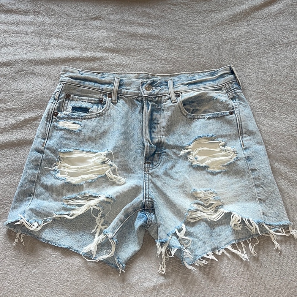 American Eagle boyfriend short BARELY WORN